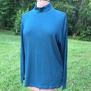 ✨Bobbie Brooks Blue Turtleneck Sweater✨